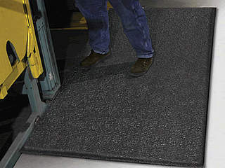 AirLift Plus with Stain Guard Workplace Antifatigue Comfort Mat Product Image