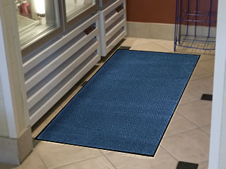 Grimefighter Series Vtrac Commercial Entrance Mat Product Image