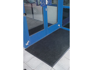 Frontline BrushTip All Rubber Industrial Entrance Mat Product Image 03